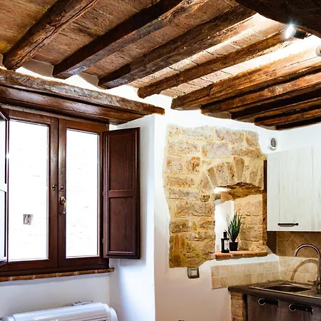 Casa Vacanze Todi Apartment *